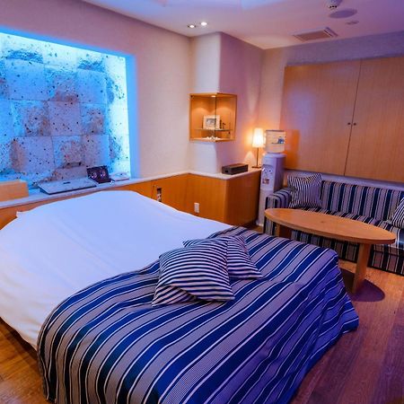 Eight Prince Hotel -Adult Only- Tokorozawa Exterior photo