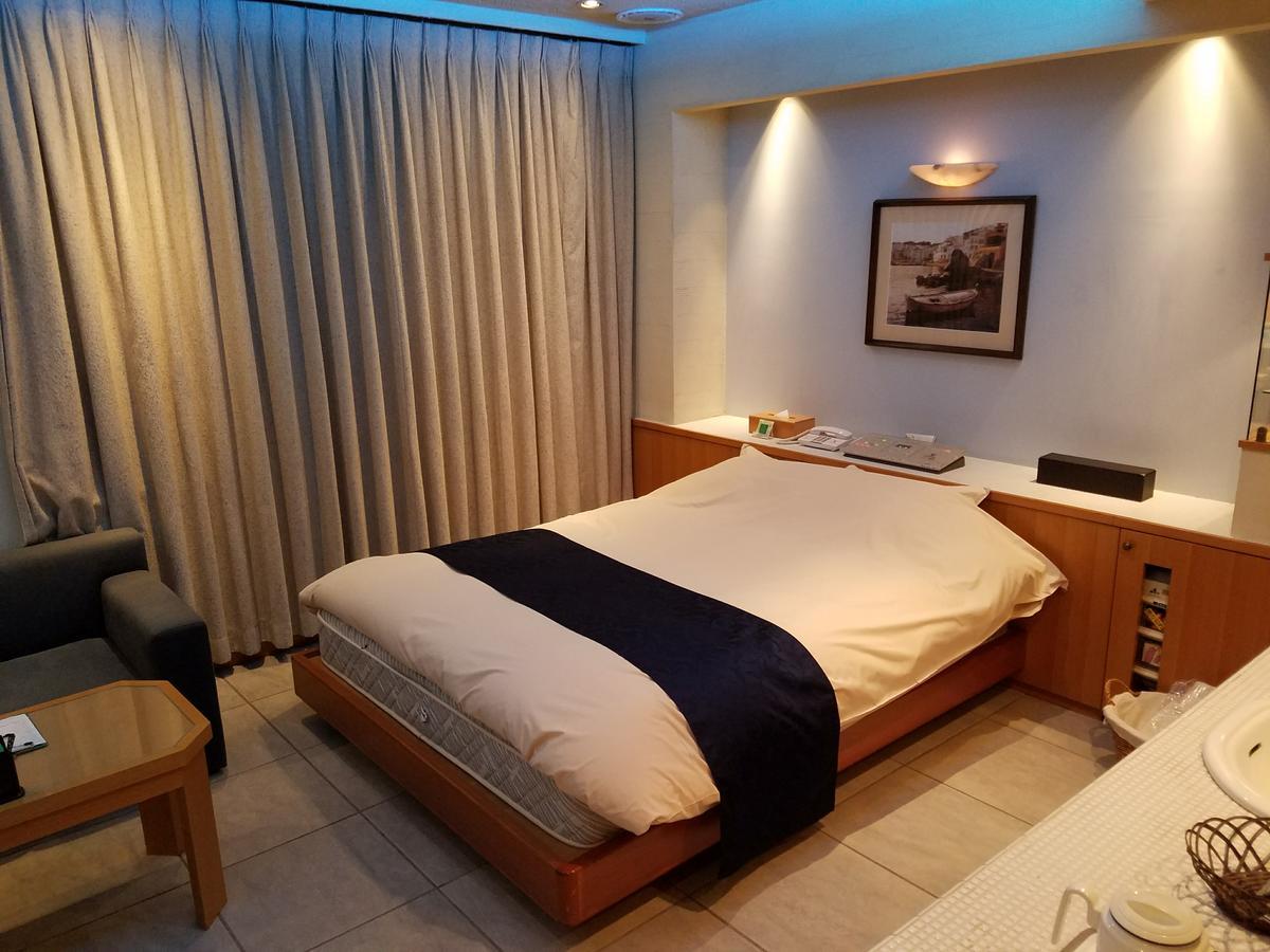 Eight Prince Hotel -Adult Only- Tokorozawa Exterior photo